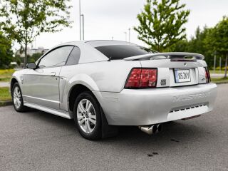 Ford Mustang Don Davis 3.8 142kW
