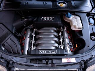 Audi S4 4.2 253kW