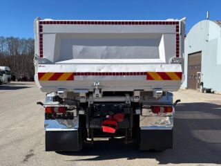 Mercedes-Benz Arocs 3258 8x4*4 STEEL 425кВ