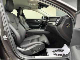 Volvo V60 Inscription Facelift MY23 2.0 B4 KERS MILD Kerghübriid 145kW