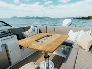 Nordkapp NOBLESSE 830 WEEKEND CRUISER HL+