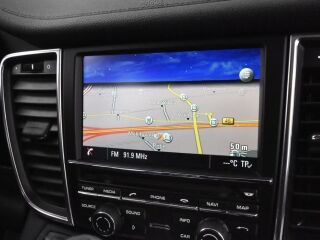 Porsche Panamera 3.0 v6 306кВ