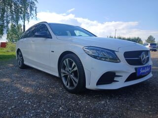 Mercedes-Benz C 300 AMG Night Edition 2.0 D 225kW