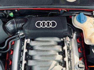 Audi S4 Cabriolet V8 RED 4.2 253kW