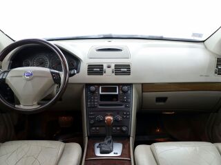 Volvo XC90 Summum ATM 2.4 D5 136kW