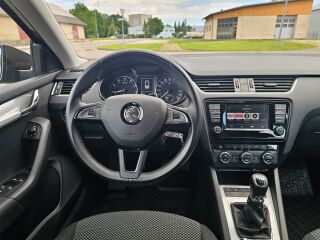 Skoda Octavia Ambition Plus 1.4 110кВ