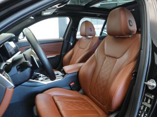 BMW 320 d xDrive Touring M-Sportpakett 2.0 140кВ