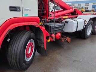 Volvo FM 380 6X2*4 279kW