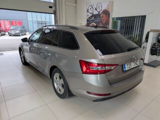 Skoda Superb 1.4 110кВ