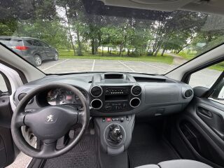 Peugeot Partner 1.6 66кВ