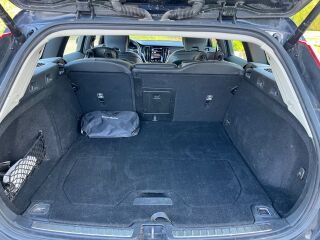 Volvo V60 B4 2.0 145kW