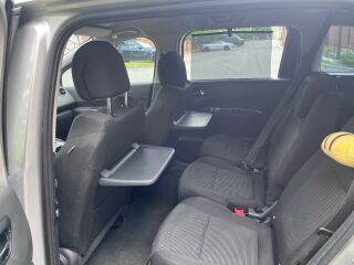 Peugeot 5008 1.6 80kW