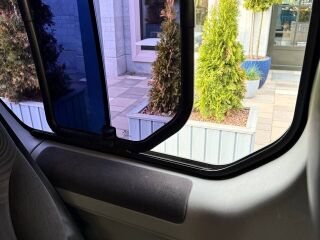 Renault Trafic Long passenger FAMILY 2.0 84кВ