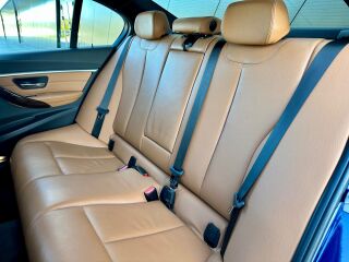 BMW 330 Sport Line xDrive 2.0 R4 185kW
