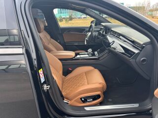 Audi A8 50 TDI quattro S-line 3.0 V6 210kW