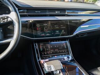 Audi A8 LONG S-Line 3.0 210kW