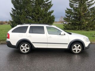Skoda Octavia SCOUT 2.0 103кВ