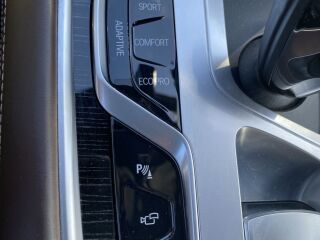BMW 740 X-Drive 3.0 235кВ