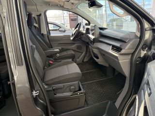 Volkswagen Caravelle L2 2.0 R4 110kW