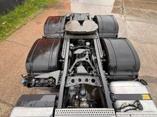 Mercedes-Benz Actros 2546 6x2/4 335кВ