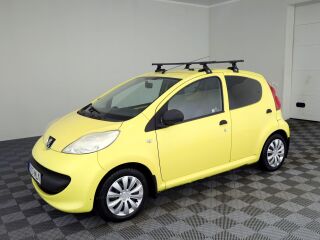 Peugeot 107 Elegance 1.0 50кВ