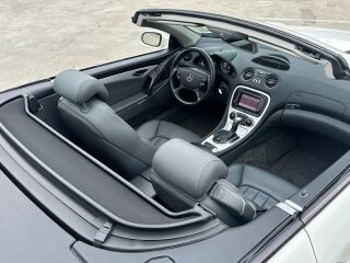 Mercedes-Benz SL 55 AMG 5.4 368kW