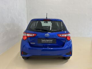 Toyota Yaris Active 82kW