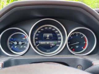 Mercedes-Benz E 350 3.0 V6 185kW