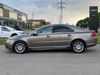 Volvo S80 3.2 R6 175kW
