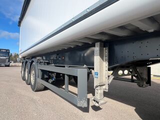 Schmitz SKI 53m3