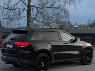 Jeep Grand Cherokee Summit 3.0 184кВ