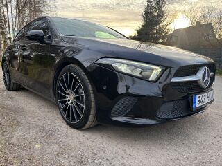 Mercedes-Benz A 180 1.5 85kW