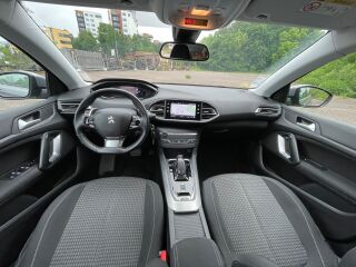Peugeot 308 Allure 1.5 96kW