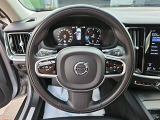 Volvo V60 Cross Country Cross Country Pro AWD 2.0 145кВ