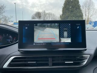 Peugeot 5008 Allure BlueHDI AT8 1.5 96kW