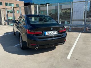 BMW 330 2.0 135kW