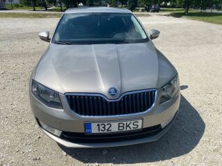 Skoda Octavia 5E 1.2 77kW