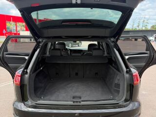 Volkswagen Touareg R-Line 3.0 210kW