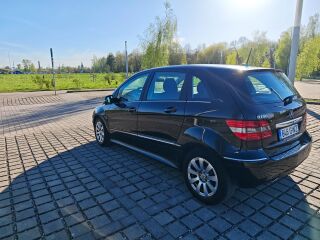 Mercedes-Benz B 180 2.0 80kW
