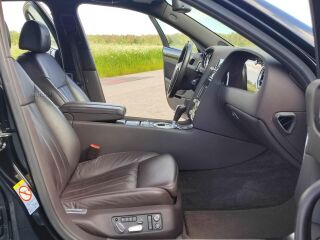 Bentley Continental Flying Spur 6.0 W12 412kW