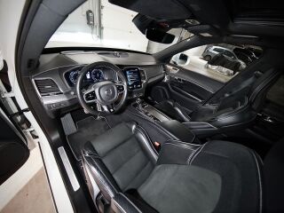 Volvo XC90 R-Design AWD 2.0 D5 173kW