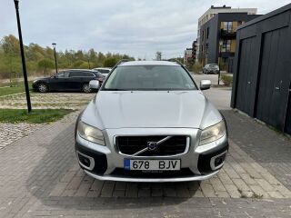 Volvo XC70 Summum AWD 2.4 D5 136kW