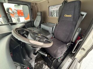 Scania P320 6x2*4 235kW