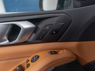 BMW X5 xDrive30d 3.0 210кВ