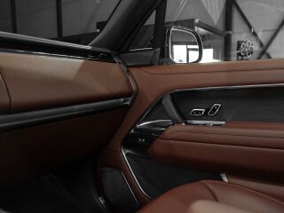 Land Rover Range Rover 4.4 390kW