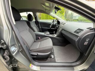 Toyota Avensis Linea Sol Style 2.0 Valvematic 112kW