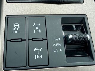 Toyota Land Cruiser SUV Prestige 2.8 D-4D 151kW