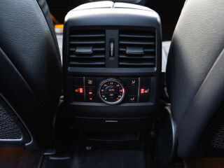Mercedes-Benz GL 63 AMG 5.5 V8 410кВ