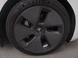Tesla Model 3 Long Range AWD Dual Motor 366kW