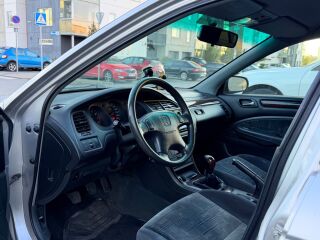 Honda Accord Elegance Facelift 2.0 108kW